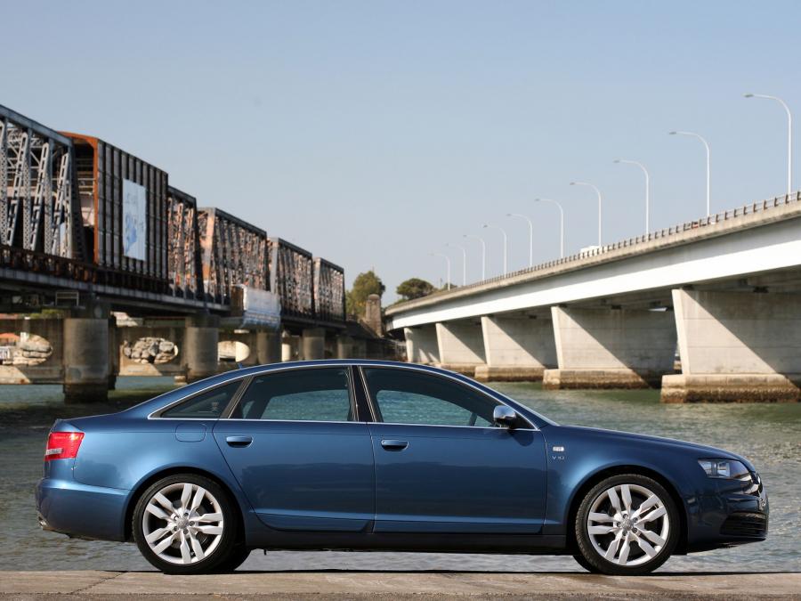  Audi S6 Sedan (4F, C6) 2006 года  (AU) (фото 6 из 10)